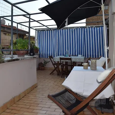 Terrazza In Borgo San Jacopo-2